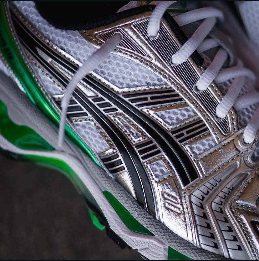 Asics (Edition limitée)