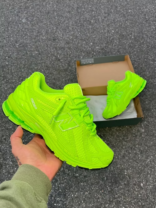 NB 1906R NEON GREEN