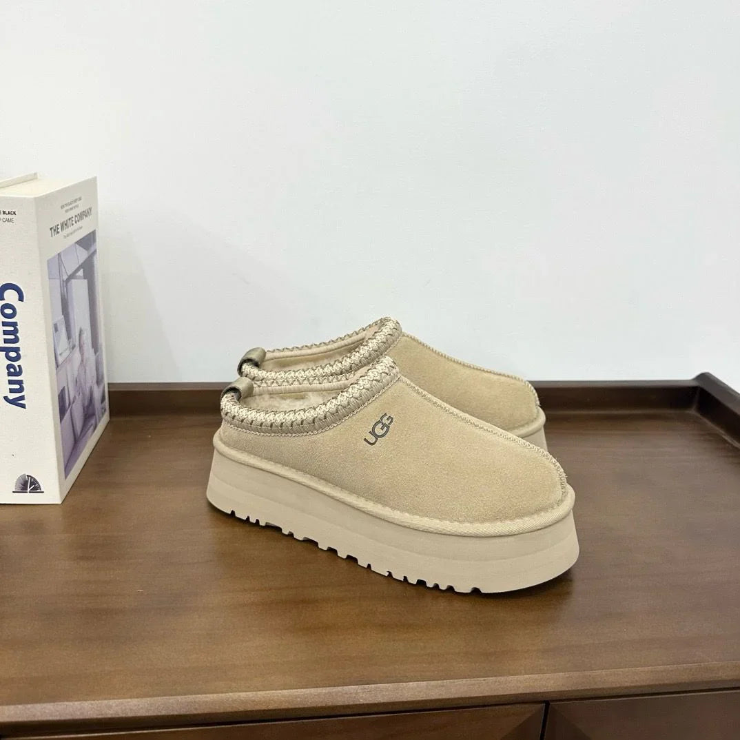 UGG