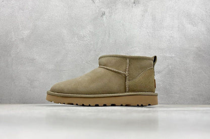 Ugg botte classique mini taupe