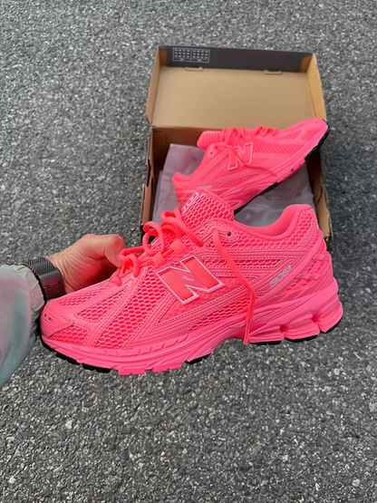 NB 1906R NEON PINK