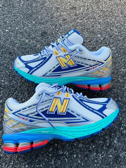 NB 1906r WHITE BLUE MULTICOLOR